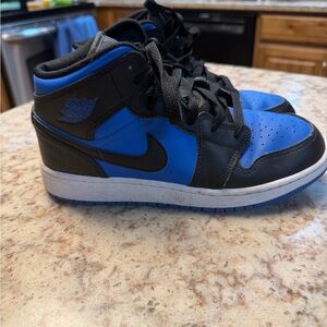Nike Air Jordan 1 Mid Royal Black Blue